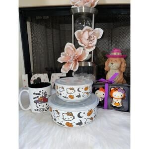 Sanrio Hello Kitty Halloween 2 Vented Bowls, Mug & Salt And Pepper Shakers Set